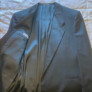 Giorgio Armani Elegant Black Blazer